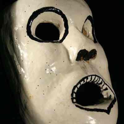 Death mask: Copyright: IMAS