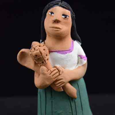 Figurine