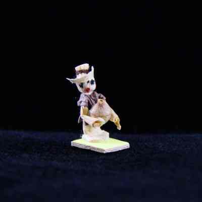Figurine