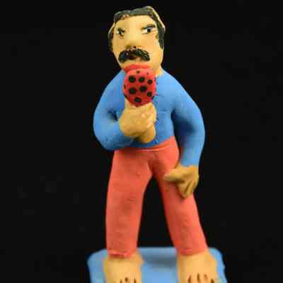Figurine