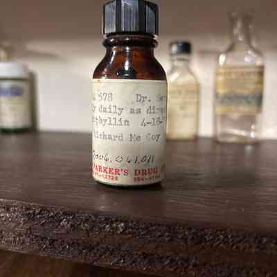 Podiphyllin
