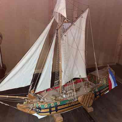 Model Ship