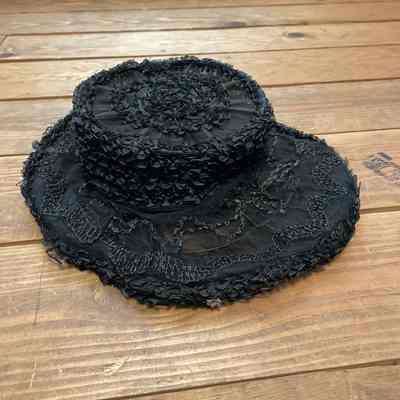 Black lace hat