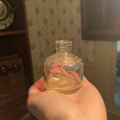 Glass ink bottle