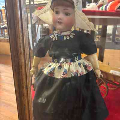 Dutch Doll