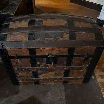 Wooden Trunk