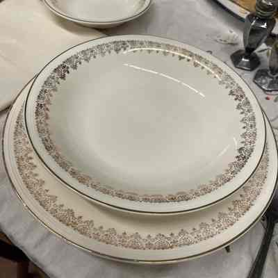 Gold & white deep plate