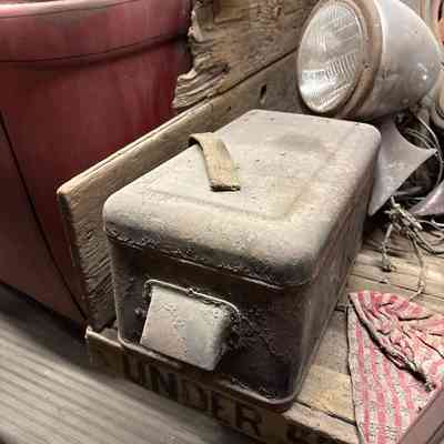 Metal Box