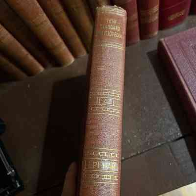 New Standard Encylopedia EPI-HAR