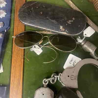 Wire Glasses w/case