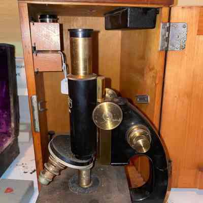 Microscope, Microscope Case, Lens Drawer