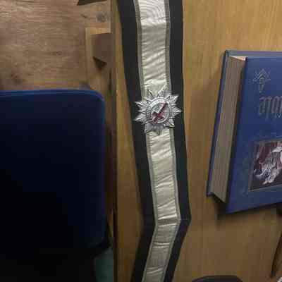 Masonic sash with pin