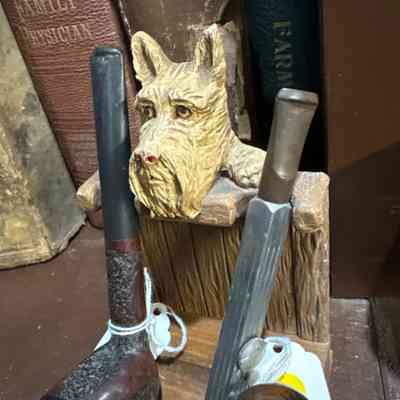 Scottie Dog Pipe Holder