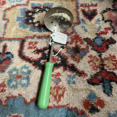 Mini ladle w/ holes