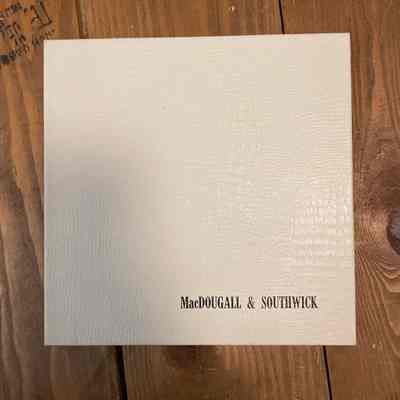 White square box