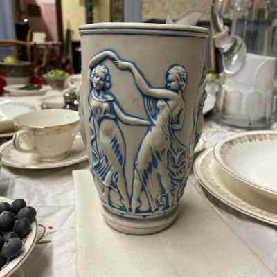 Blue & white vase w/ woman motifs