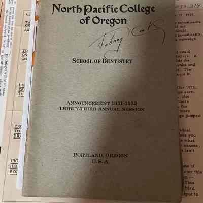 North Pacific College of Oregon School of Dentistry Booklet