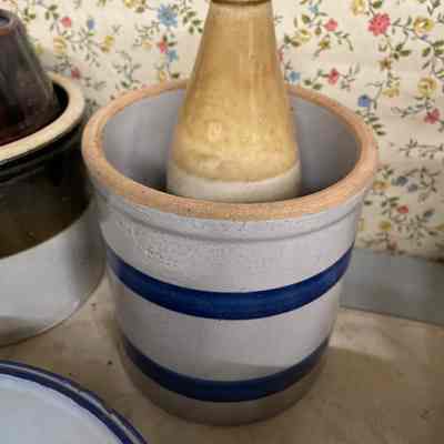 Ceramic jar