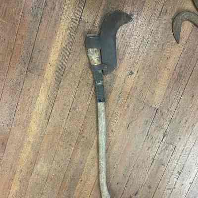 Brush Axe