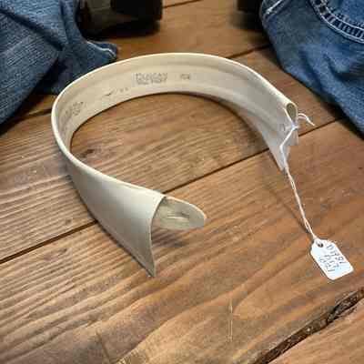 White dress collar