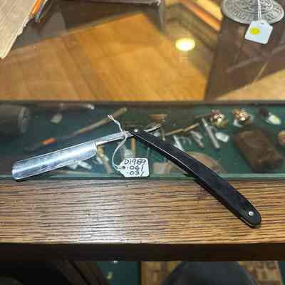 Straight razor