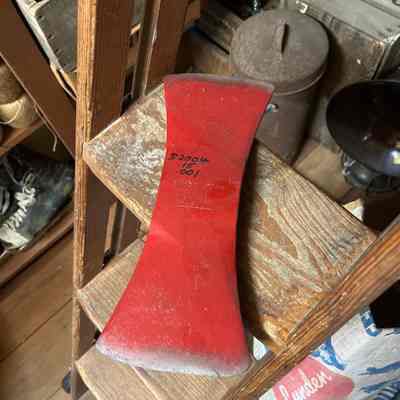 Axe head