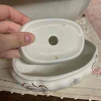 Porcelain piece