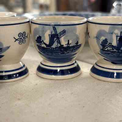 Small Cups Delfware