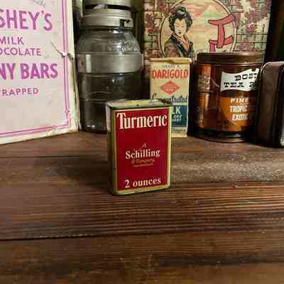 Tumeric Container