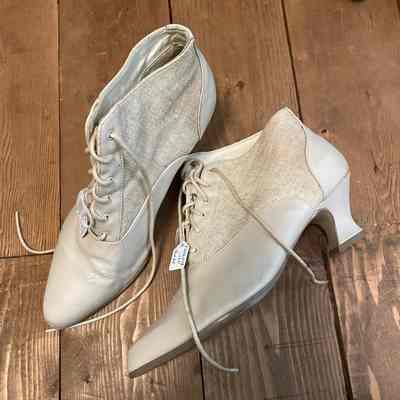 White lace up heels