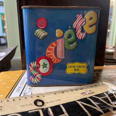 Candy Tin