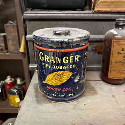 Granger Tabacco Container