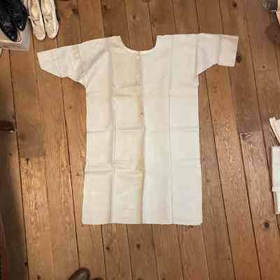 Men’s linen undershirt