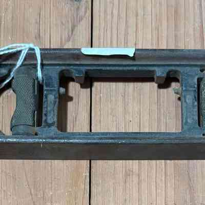Metallic Plumb Level