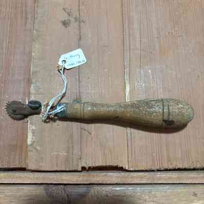 Pie Crimper