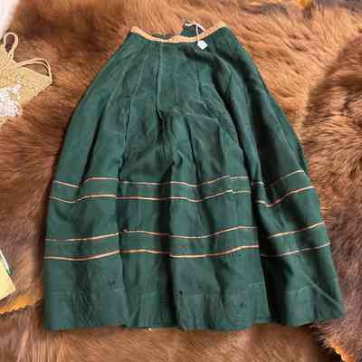 Green skirt