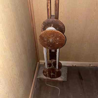 Vertical Spinning Wheel