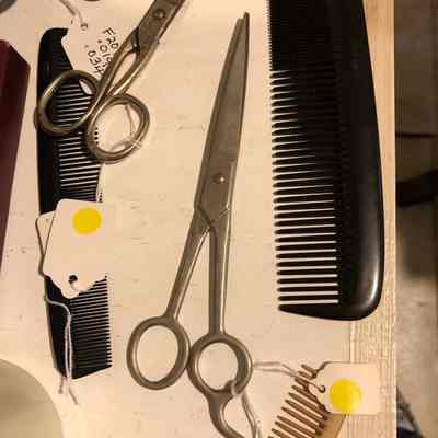 Scissors