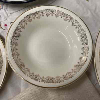 Gold & white small bowl
