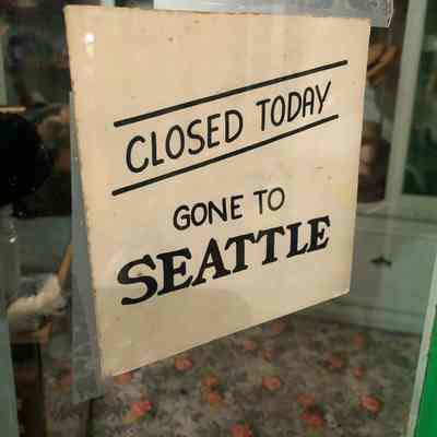 Close Sign