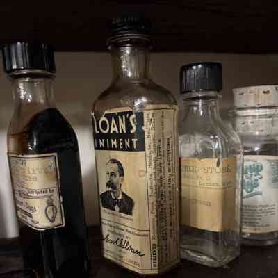 Sloan's Lintment