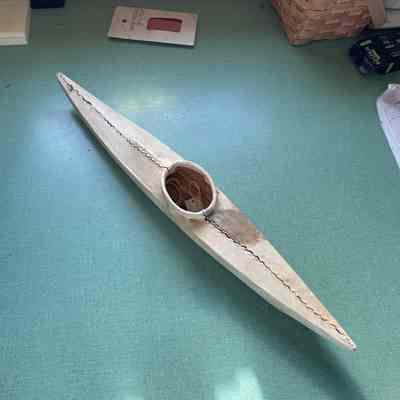 Model kayak