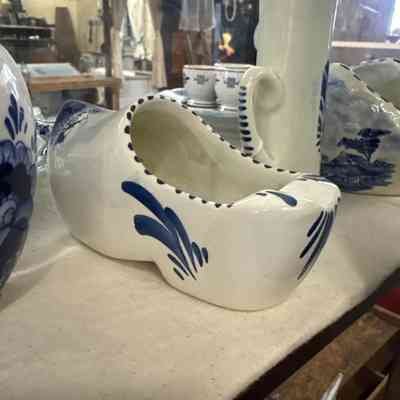 Ash Tray Delfware Clog