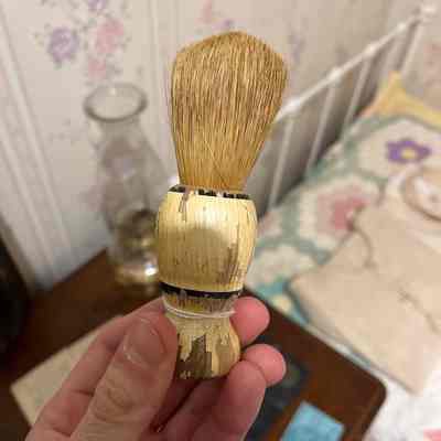 Shaving cream brush