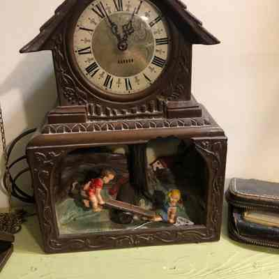 Haddon Teeter Totter Clock