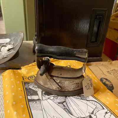 Small Iron