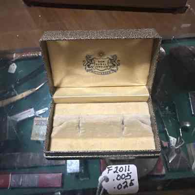 Jewelry box