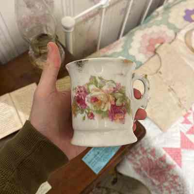 Flower shaving mug