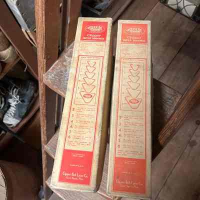 Clipper Belt Hooks (boxes)
