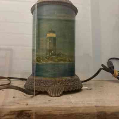 Motion Lamp Light House